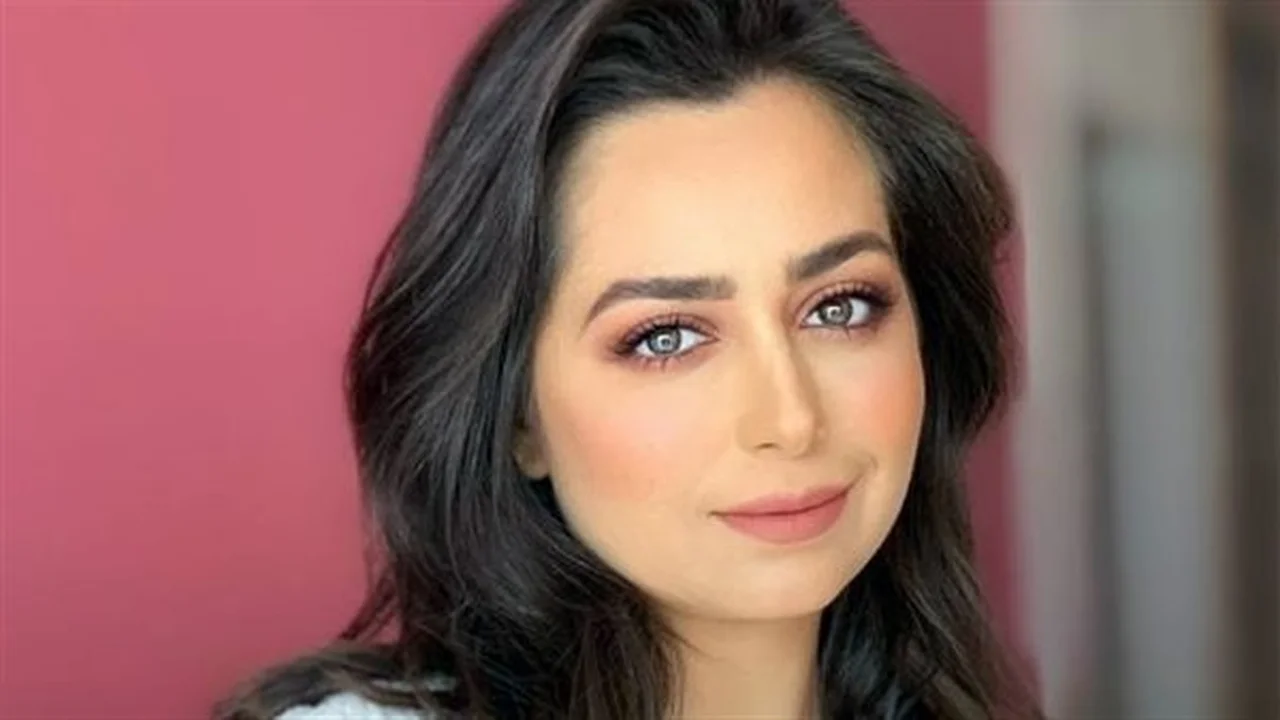 مسيرة أكاديمية.. كيف صقلت دراسة النقد المسرحي موهبة الفنانة هبة مجدي؟